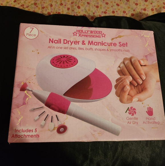 Manicure set - Picture 1 of 2